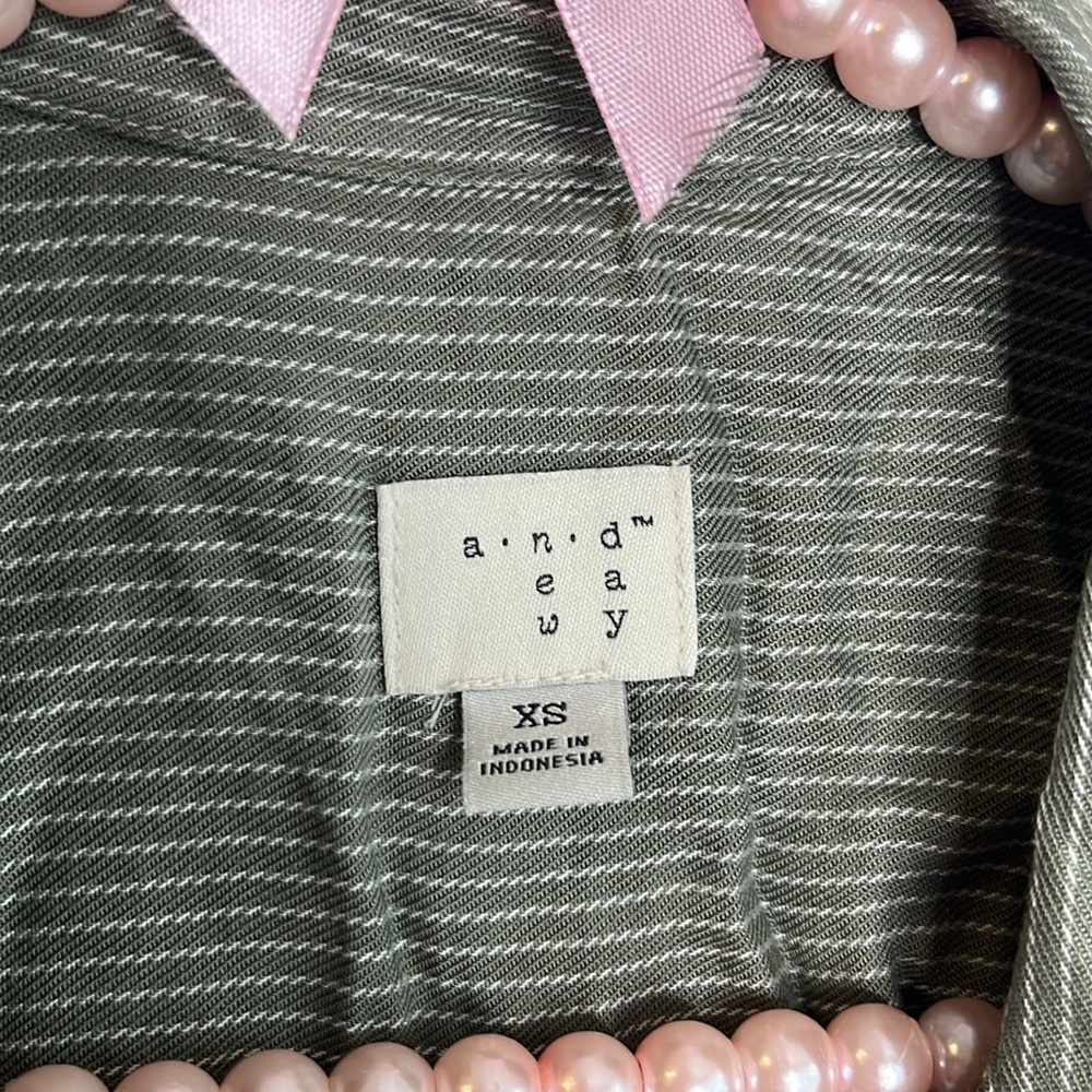 A new day striped button up - Picture 2 of 4
